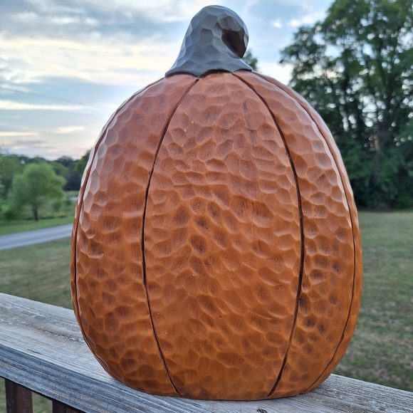 Gorgeous Hand Painted 15" Ceramic Pumpkin Fall Autumn Scene Cobblestone Church - Picture 6 of 9